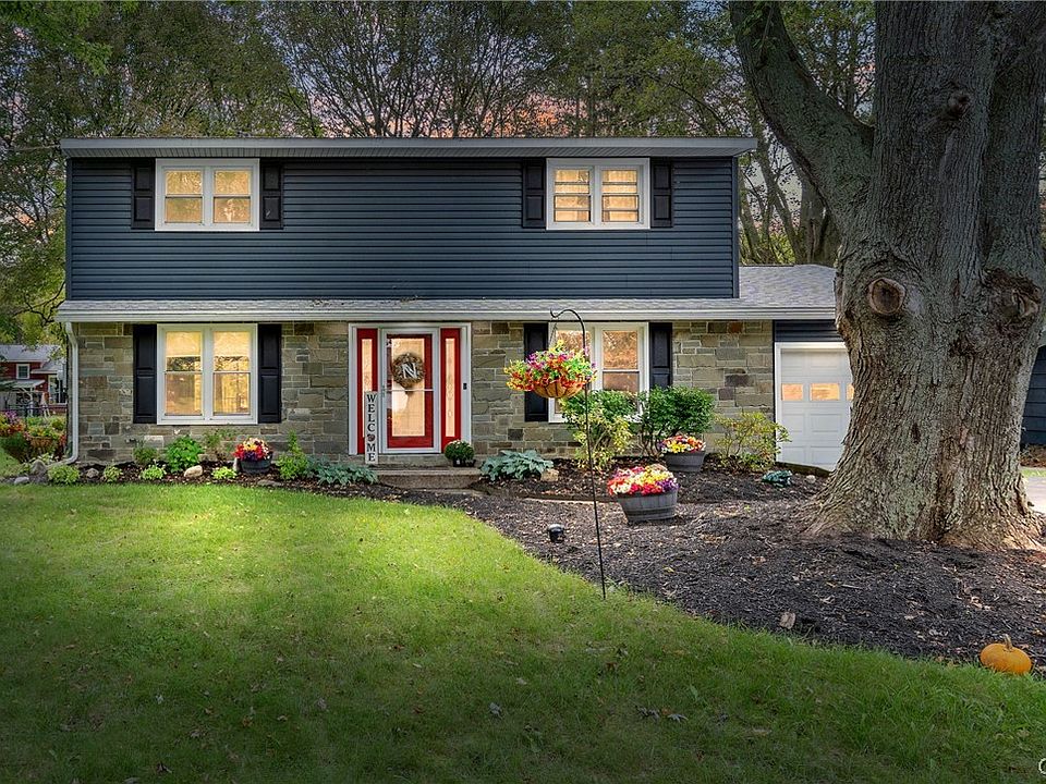 1st image of 130 Forrest Way