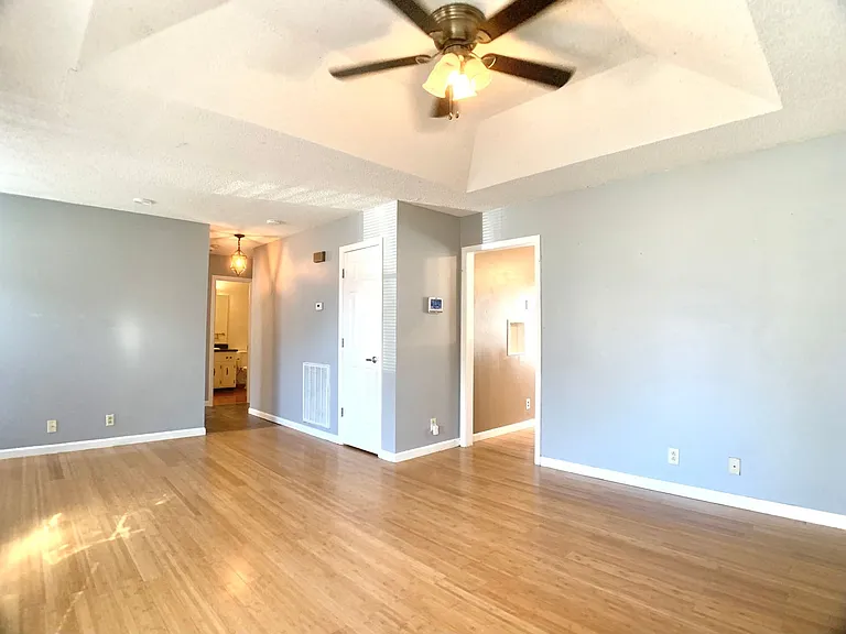 3401 Oak Lawn Dr — Photo 18