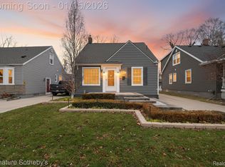 1022 Harvard Rd, Berkley, MI 48072