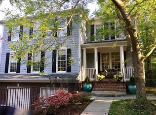 4624 Nottingham Dr, Chevy Chase, MD 20815
