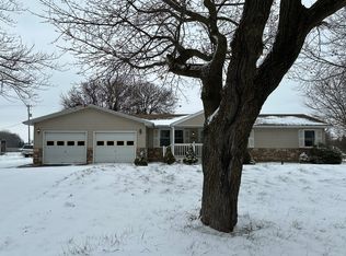 12953 Lavigne Rd, La Salle, MI 48145