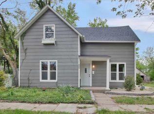 634 N Santa Fe St, Augusta, KS 67010