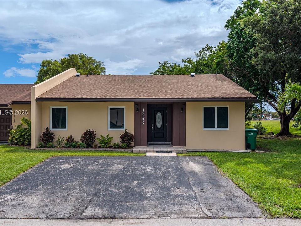 1st image of 12570 SW 117th Ln