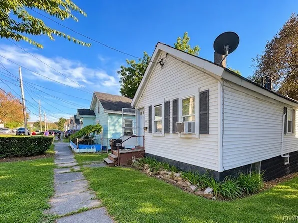 733 N Alvord St, Syracuse, NY 13208
