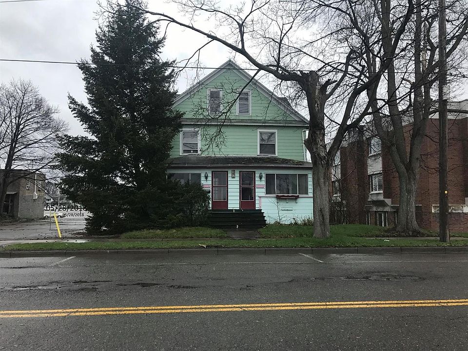 1st image of 49 McKinley Ave