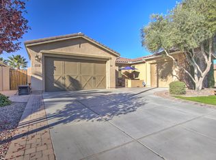 6584 S Bridal Vail Dr, Gilbert, AZ 85298