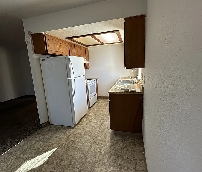 3940 Evergreen Ave #3 — Photo 3
