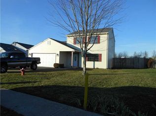 1104 Fox Trace Dr, Anderson, IN 46013