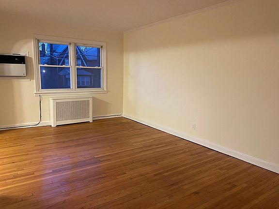 2nd image of 2511 150th St #1