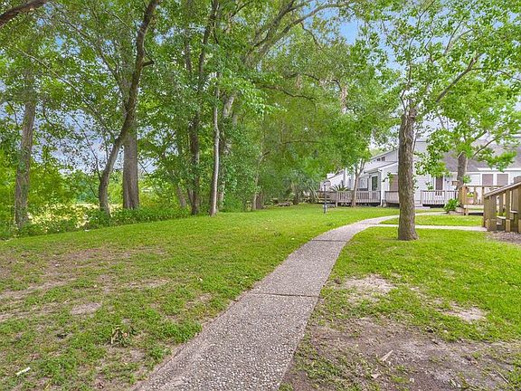 2nd image of 70 Hideaway Dr #70