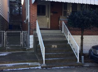22 Holt St, Pittsburgh, PA 15203
