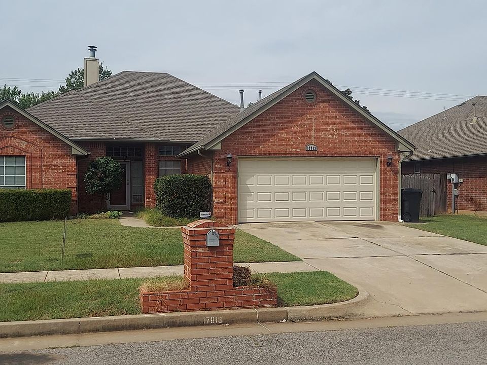 1st image of 17913 Chestnut Oak Dr