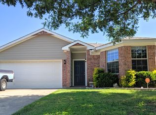 10241 Dallam Ln, Fort Worth, TX 76108