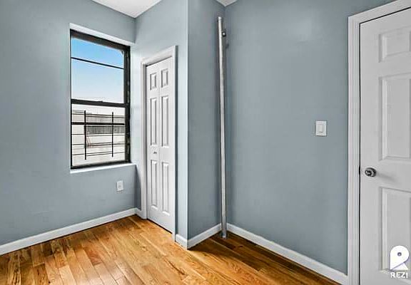 2nd image of 554 E 149th St APT 17