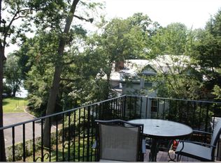 15 Norwood Ave, Newton, MA 02459