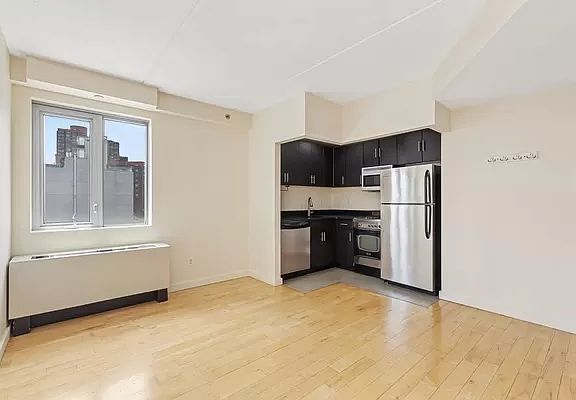 4th image of 1810 3rd Ave APT A11d