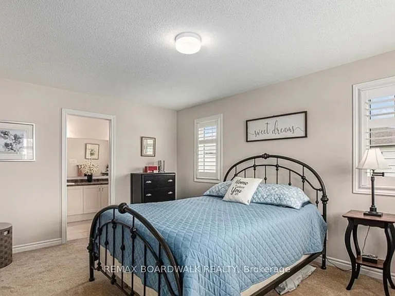 741 Derreen Ave — Photo 12