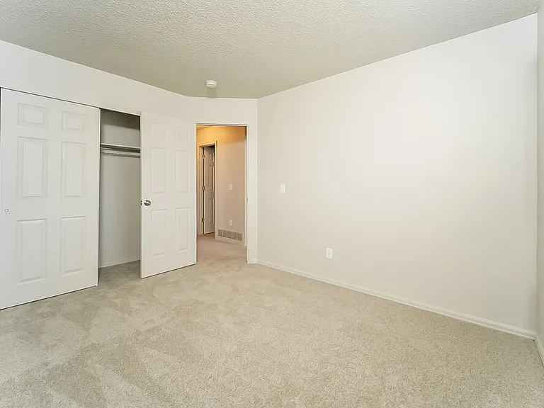 5924 S Wenatchee St — Photo 15