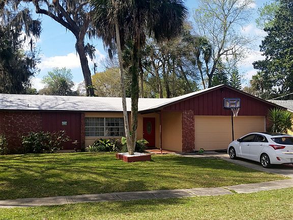 3rd image of 1035 Calle Grande St
