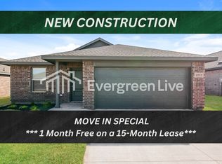 12512 Huntington Ridge Way, Yukon, OK 73099