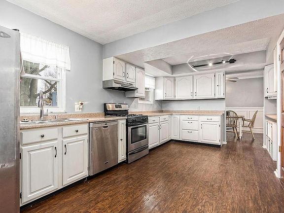 5th image of 13520 Daysprings Way NW