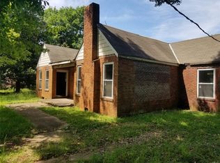 2421 Upper Wetumpka Rd, Montgomery, AL 36107