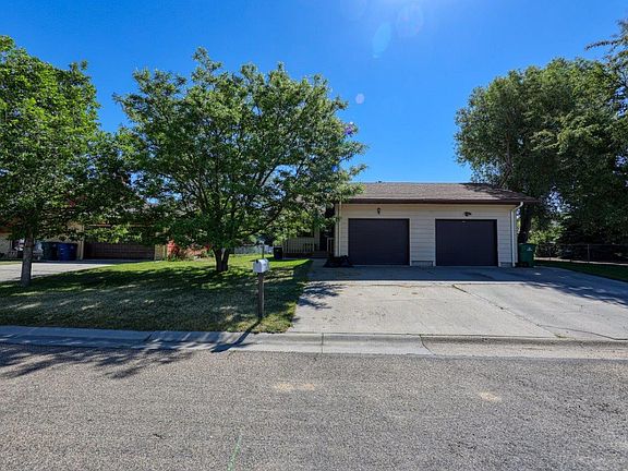 3rd image of 2185 Pima Dr
