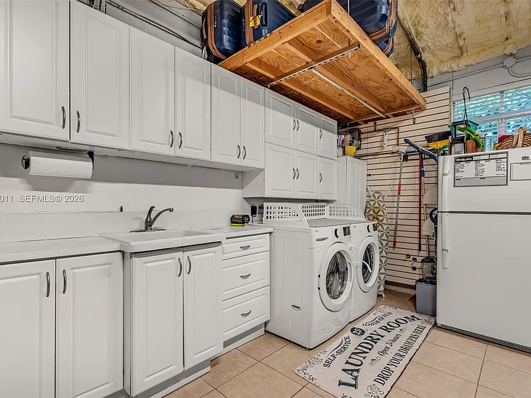 168 Morningside Dr — Photo 34
