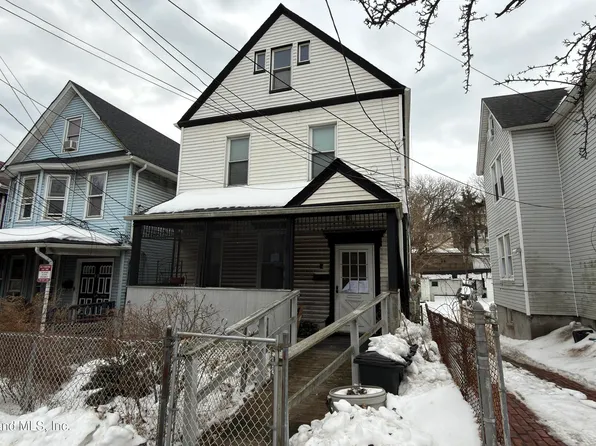 40 Castleton Ave, Staten Island, NY 10301