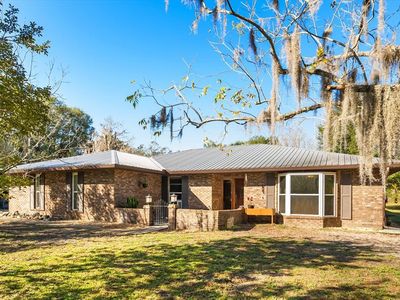 2002 Pine Ct, Deland, FL, 32720