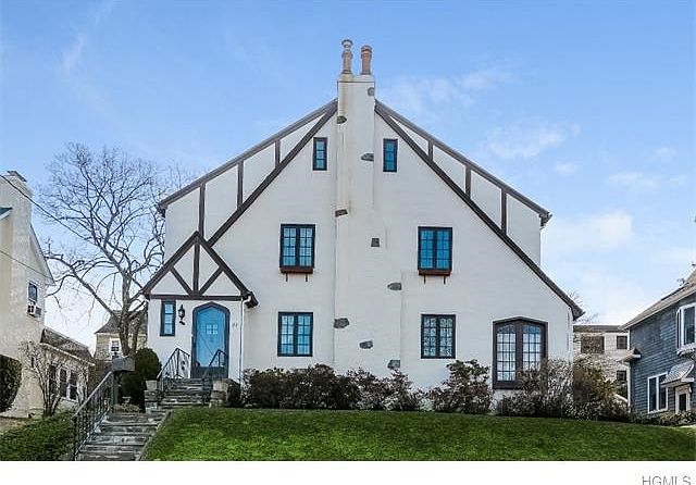 Elegant Classic Green Knolls Tudor