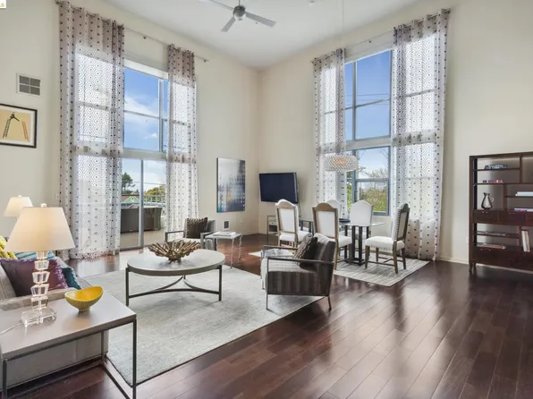 1001 46th St Unit 321, Emeryville, CA 94608