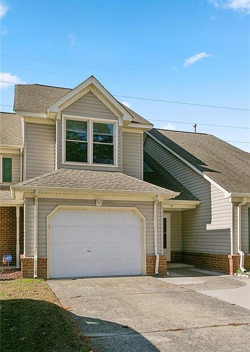 1st image of 107 Monarch Glade