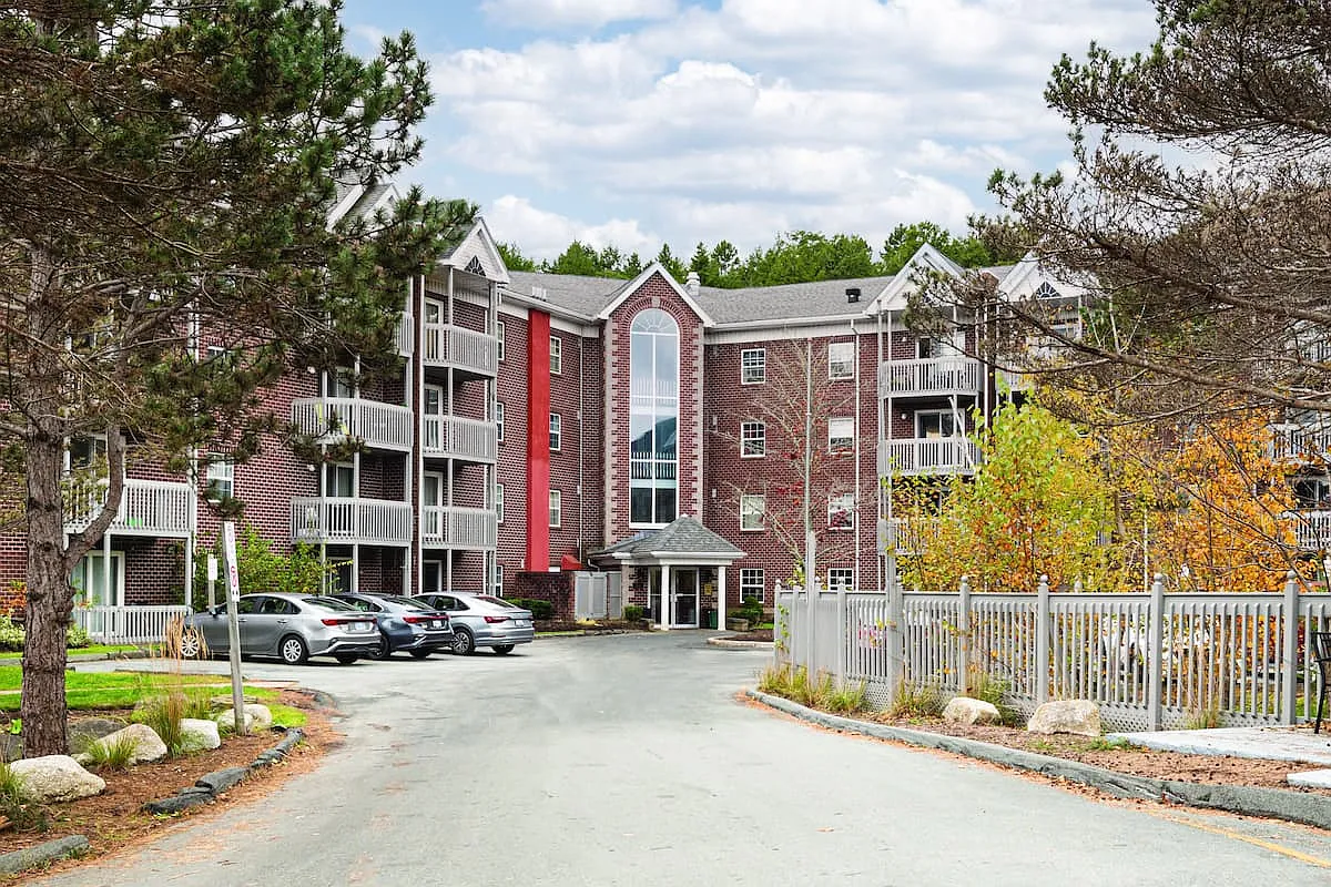 Ocean Brook Park Apartments — Photo 2