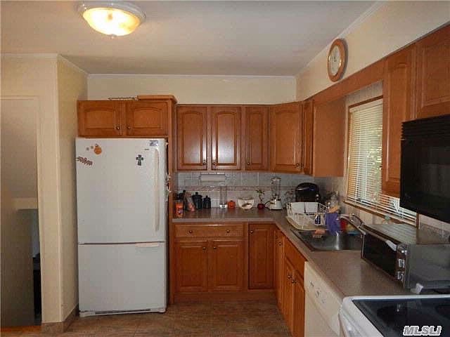 2nd image of 159 Radcliff Dr