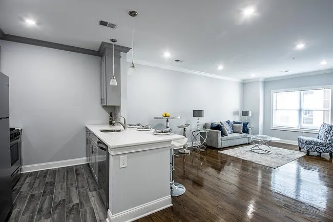 1 bed, 953 sqft, $2,195 — Photo 2