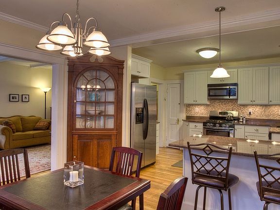 Dining room/Kitchen