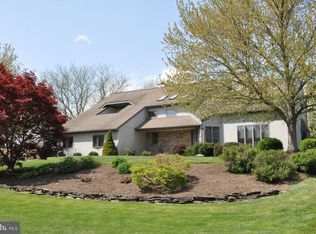 1000 Fieldstone Ct, Lancaster, PA 17603