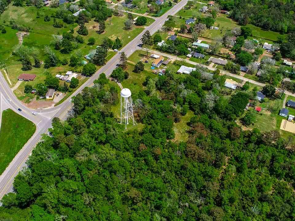 2nd image of 1088 Johnson Dr