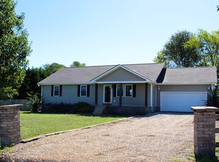 2608 Bruce McCaleb Rd, Duck River, TN 38454