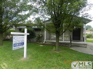 22350 Mary St, Taylor, MI 48180