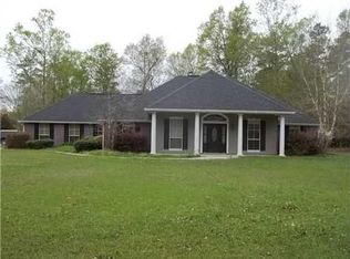 41069 Rue Chene, Ponchatoula, LA 70454