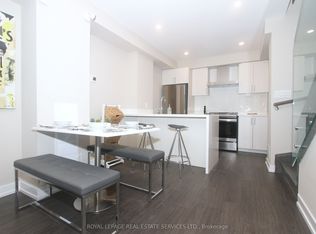 284 Bleecker St, Toronto, ON M4X 1M1