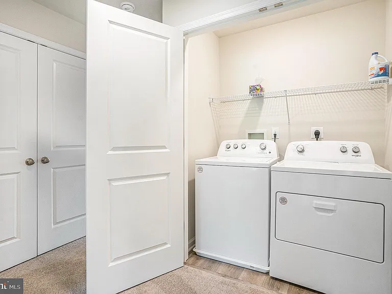 1143 Martin Rd — Photo 28