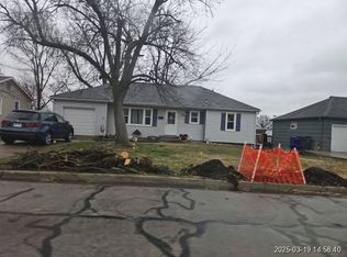 312 S Chester Ter, Olathe, KS 66061