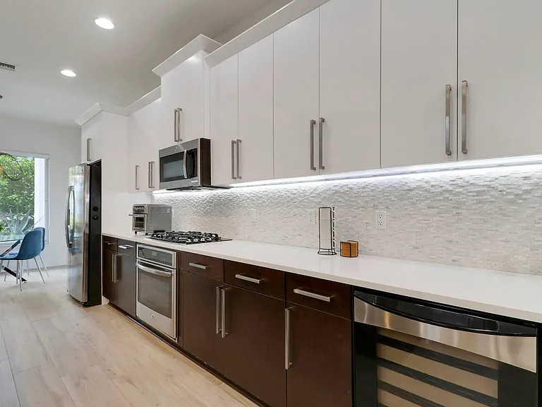 5029 Grandiflora Rd — Photo 24