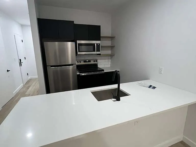 486 Market St #303 — Photo 2