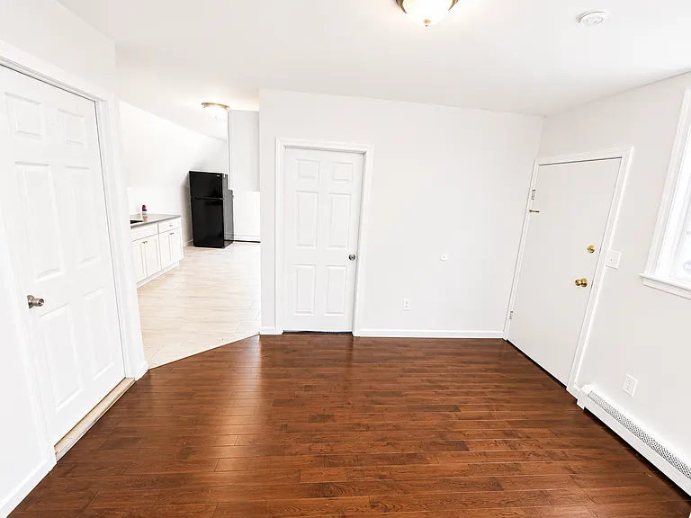 378 S 12th St #3 — Photo 11