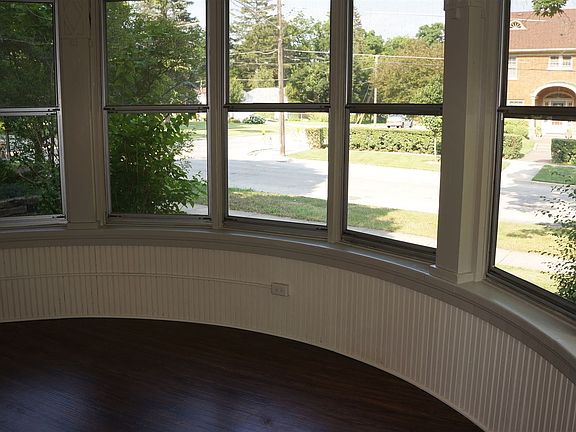 Enclosed Front Porch