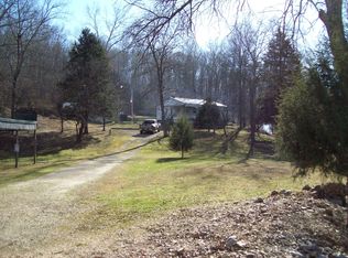 7682 Wayne Rte E, Piedmont, MO 63944